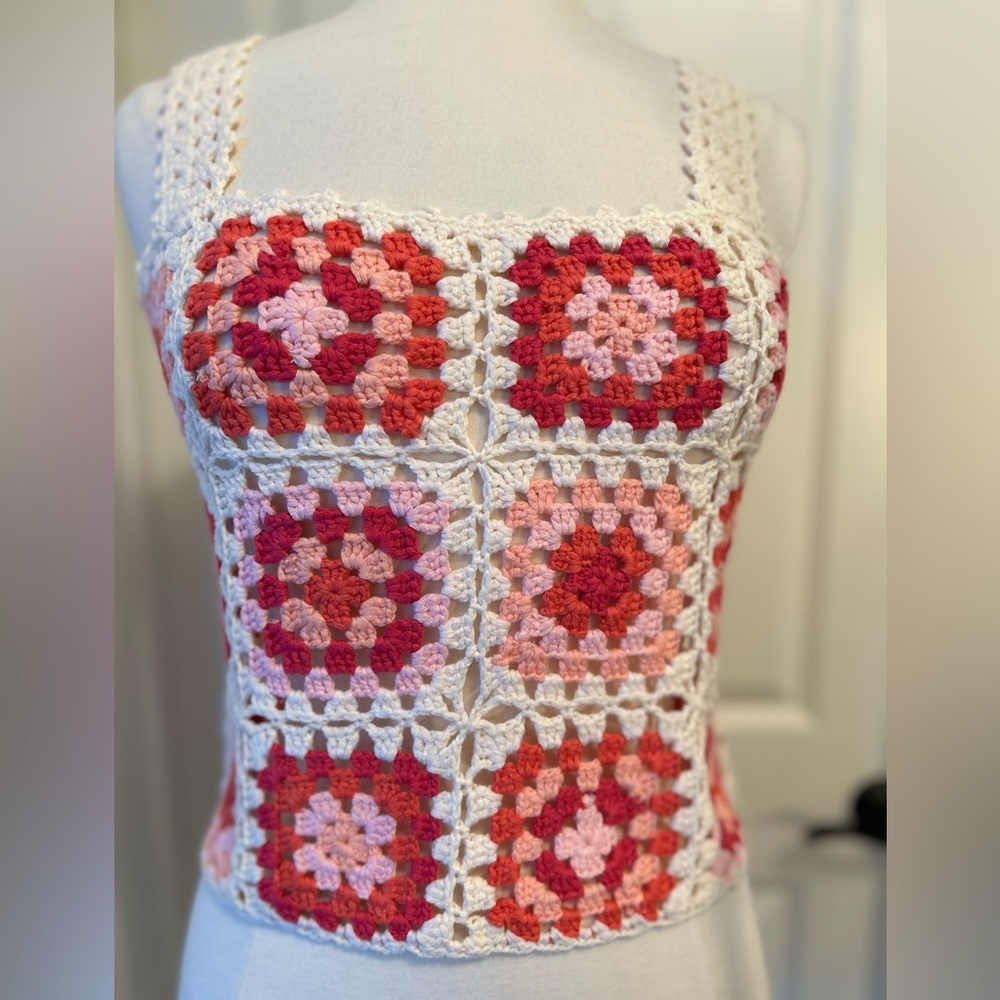 Women's Fore Size M/L Crochet Granny Square Tank Top